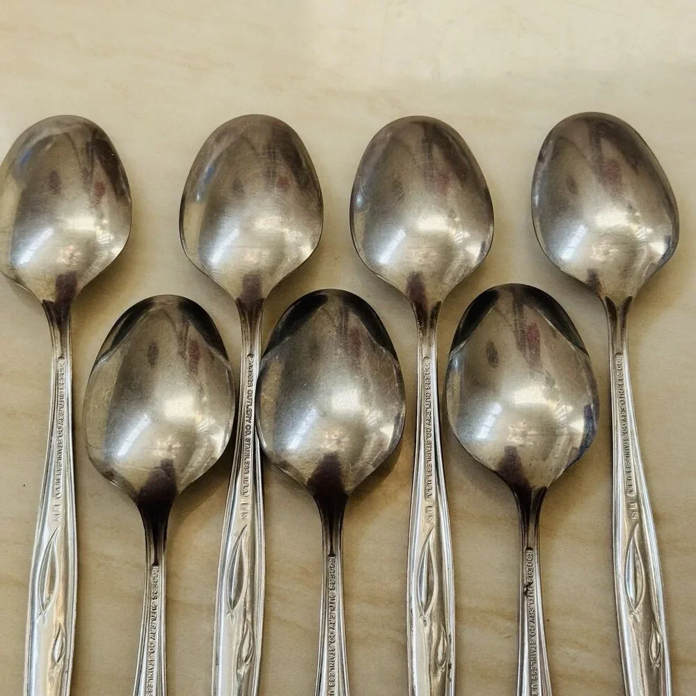 7pc INTERNATIONAL Whispering Leaves-Autumn Leaf Stainless Teaspoons 5 5/8”
